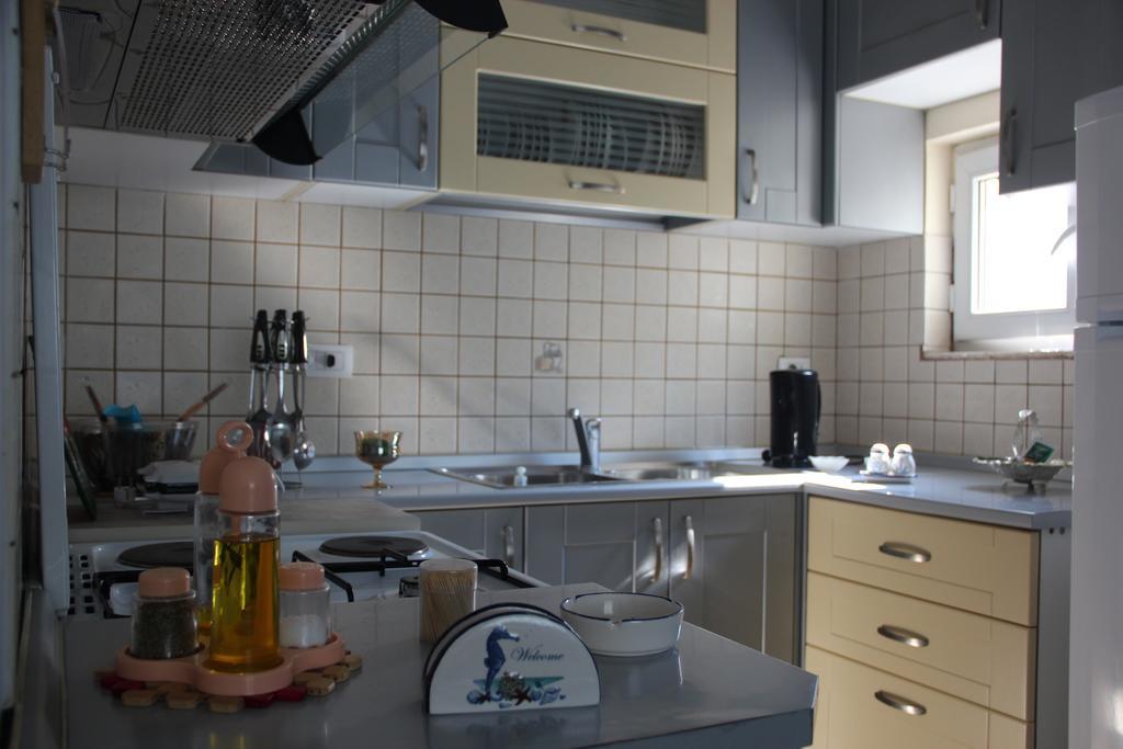 Golem Apartments Extérieur photo