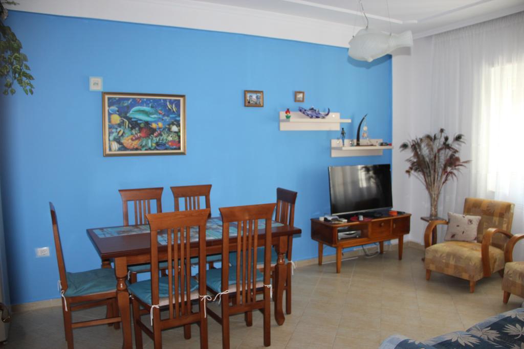 Golem Apartments Extérieur photo