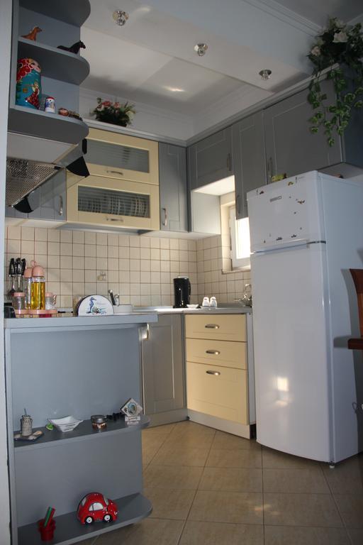 Golem Apartments Extérieur photo